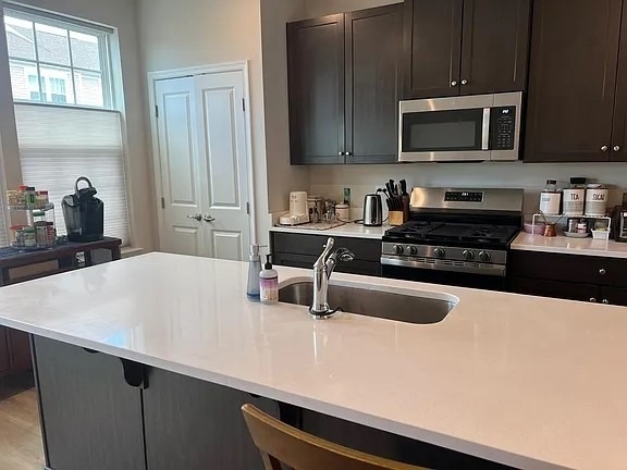 936 Jenkins Court - Photo 3