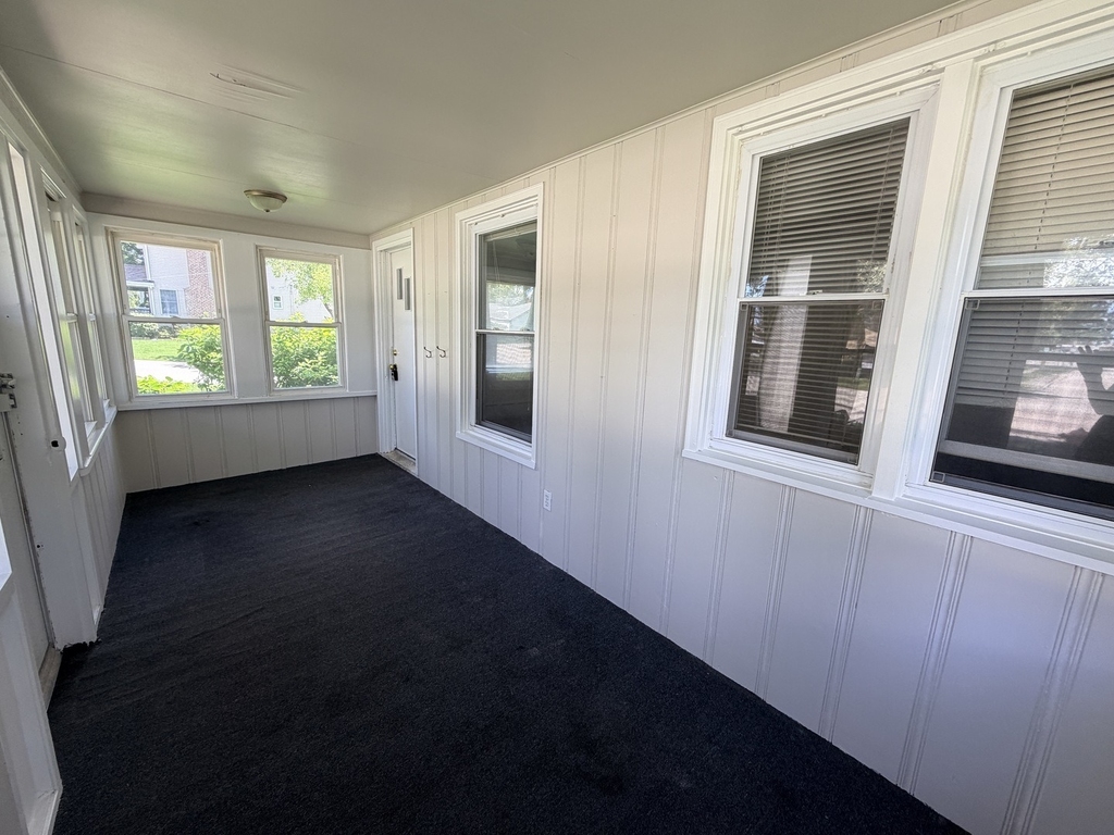 11105 Denny Avenue - Photo 6