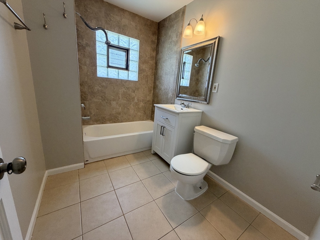 11105 Denny Avenue - Photo 18