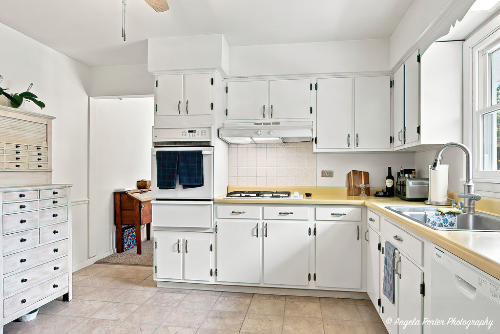 303 Ridge Street - Photo 10