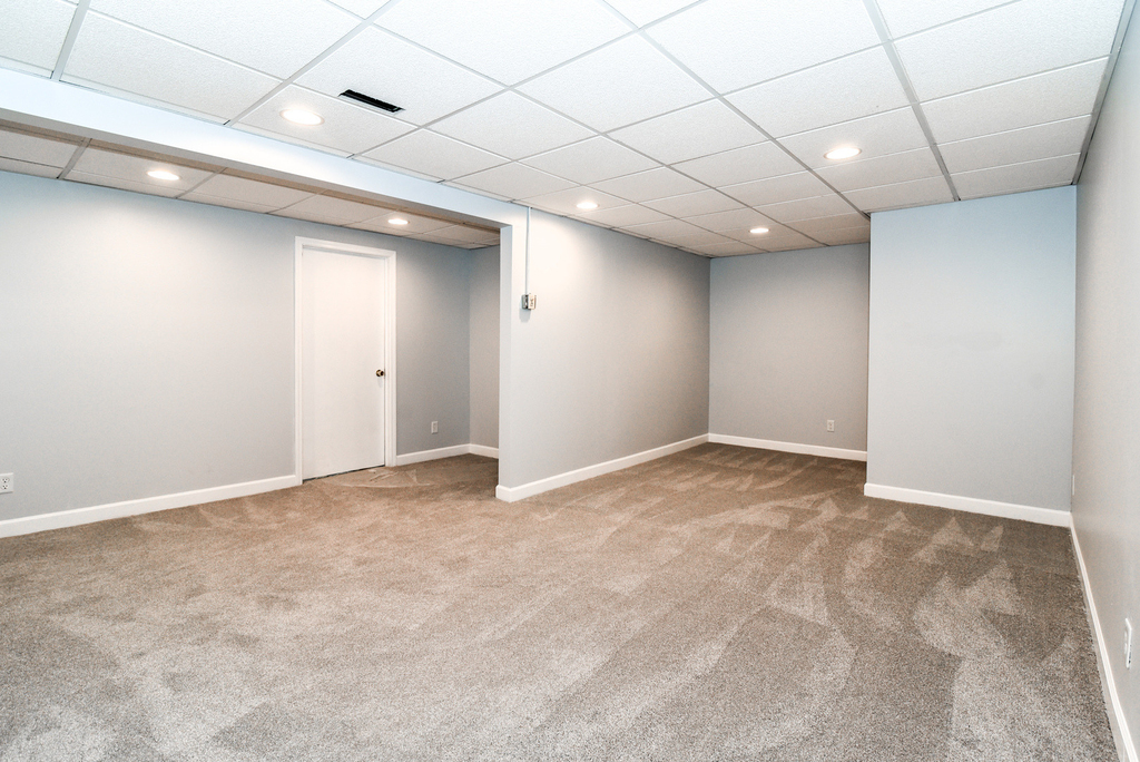 804 E Hillside Avenue - Photo 11