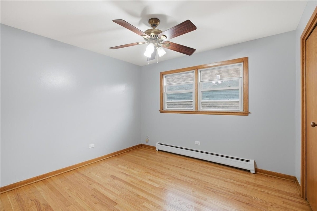 2746 N 75th Court - Photo 12