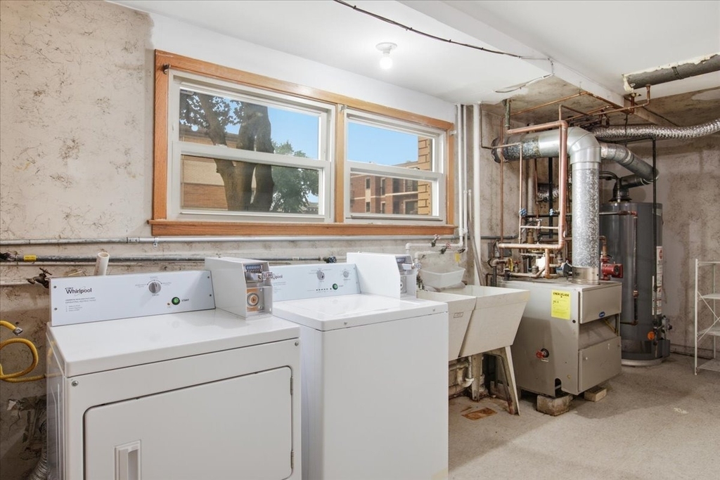 2746 N 75th Court - Photo 19