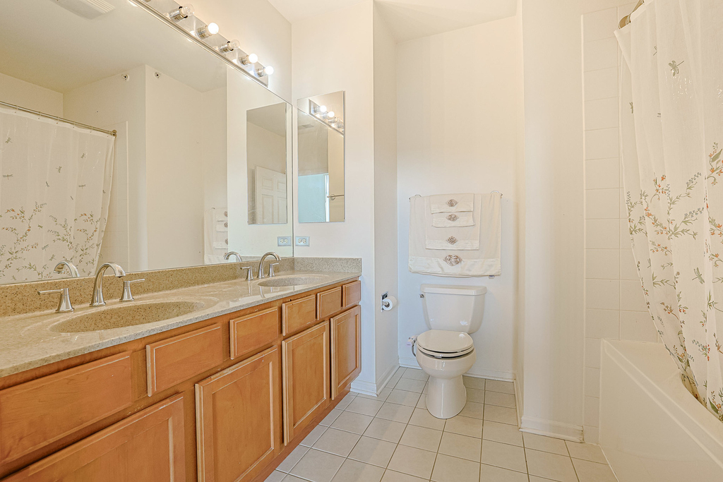 1739 Tudor Lane - Photo 11
