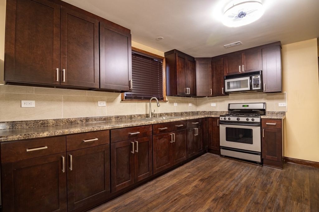 2938 N Dawson Avenue - Photo 10