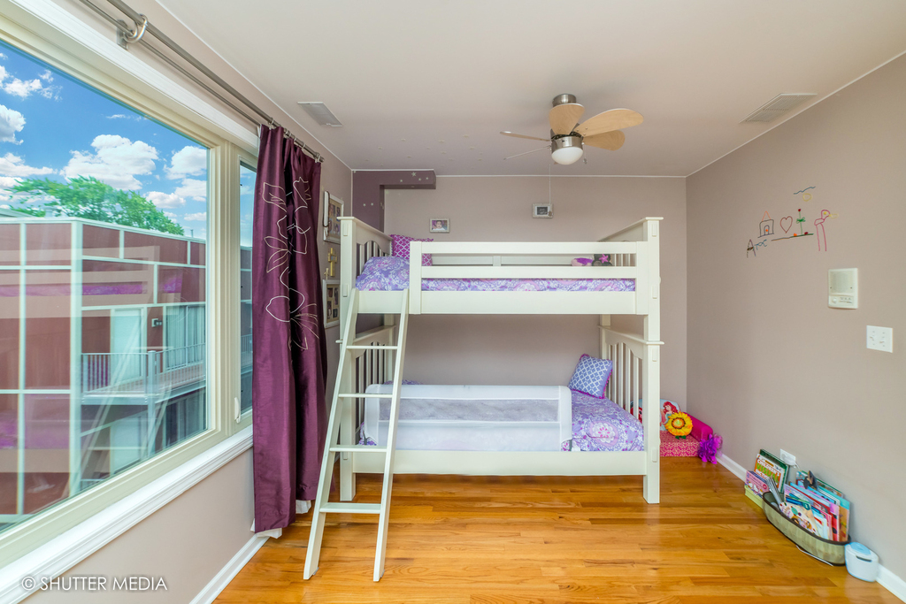 4251 W Montrose Avenue - Photo 8