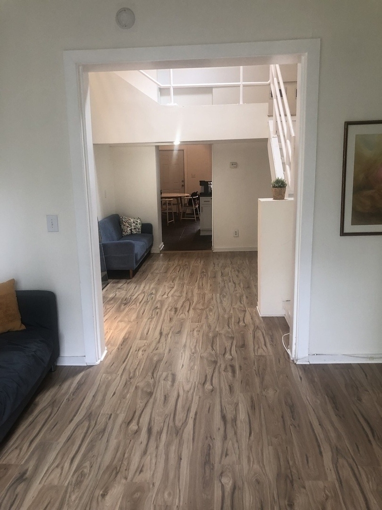 2643 N Mildred Avenue - Photo 5