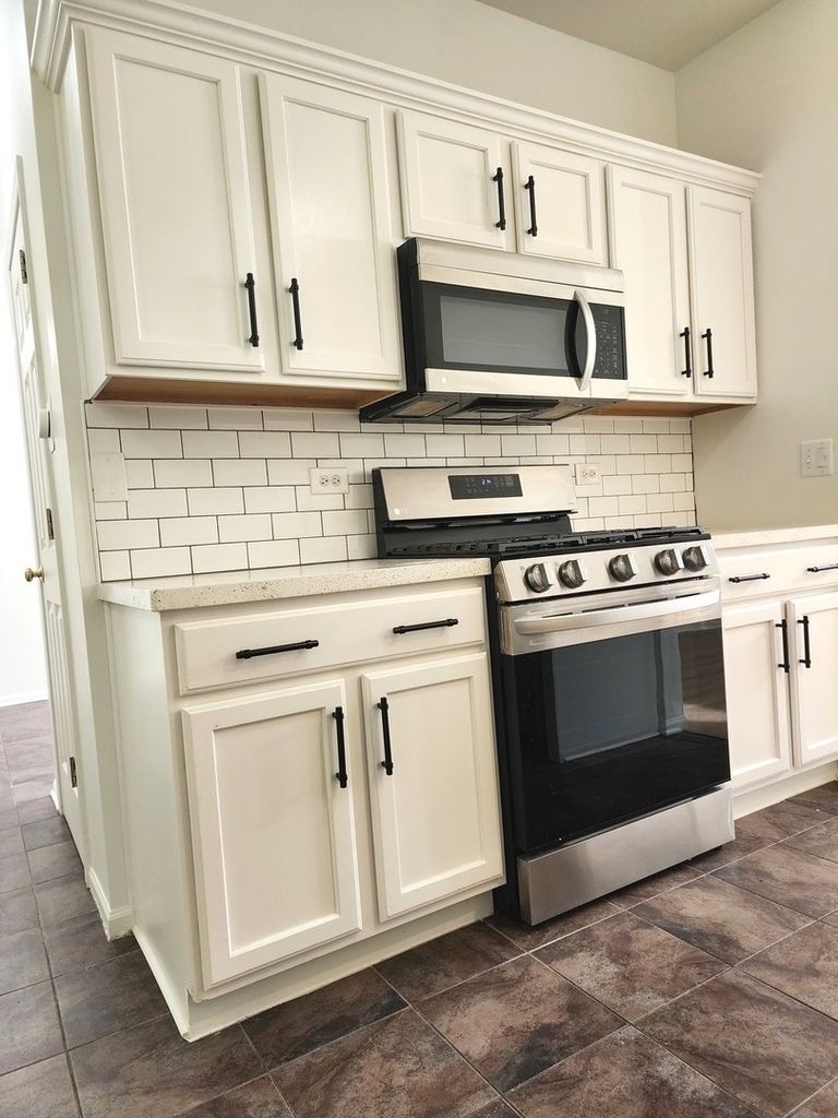 2884 Falling Waters Lane - Photo 10