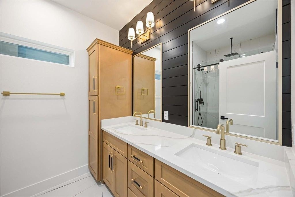 8009 Cora Street - Photo 16