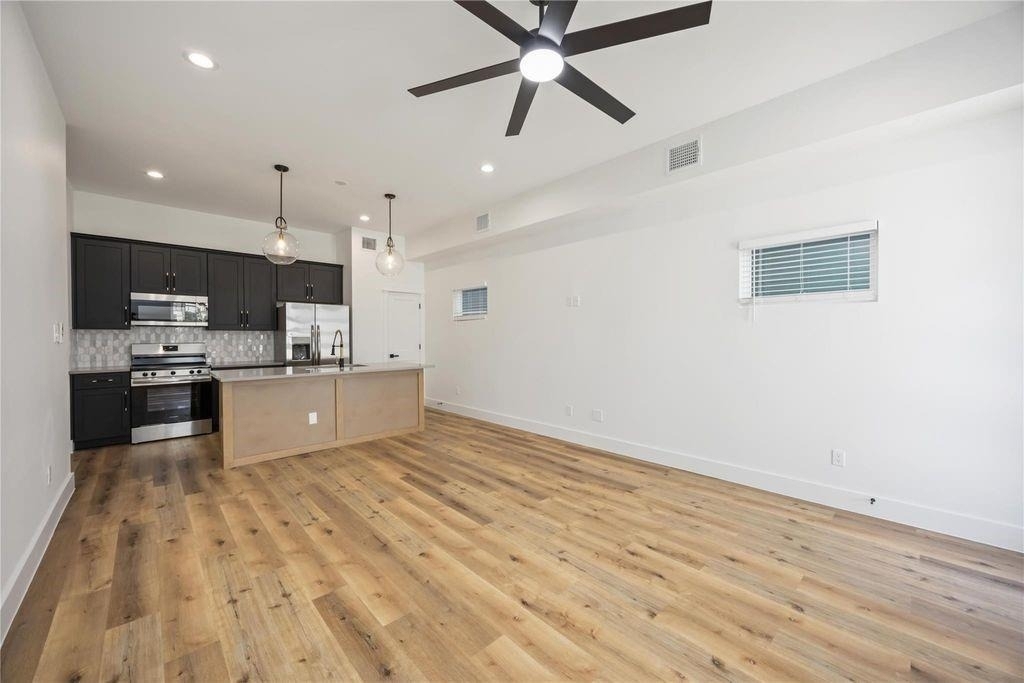 8009 Cora Street - Photo 25