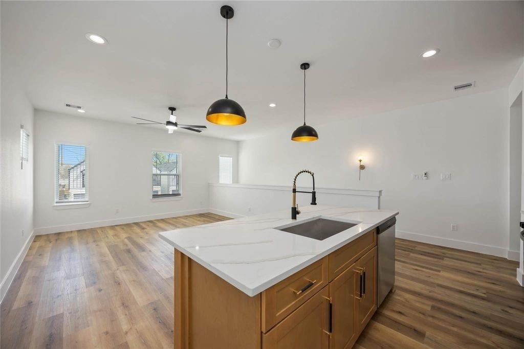 8009 Cora Street - Photo 10