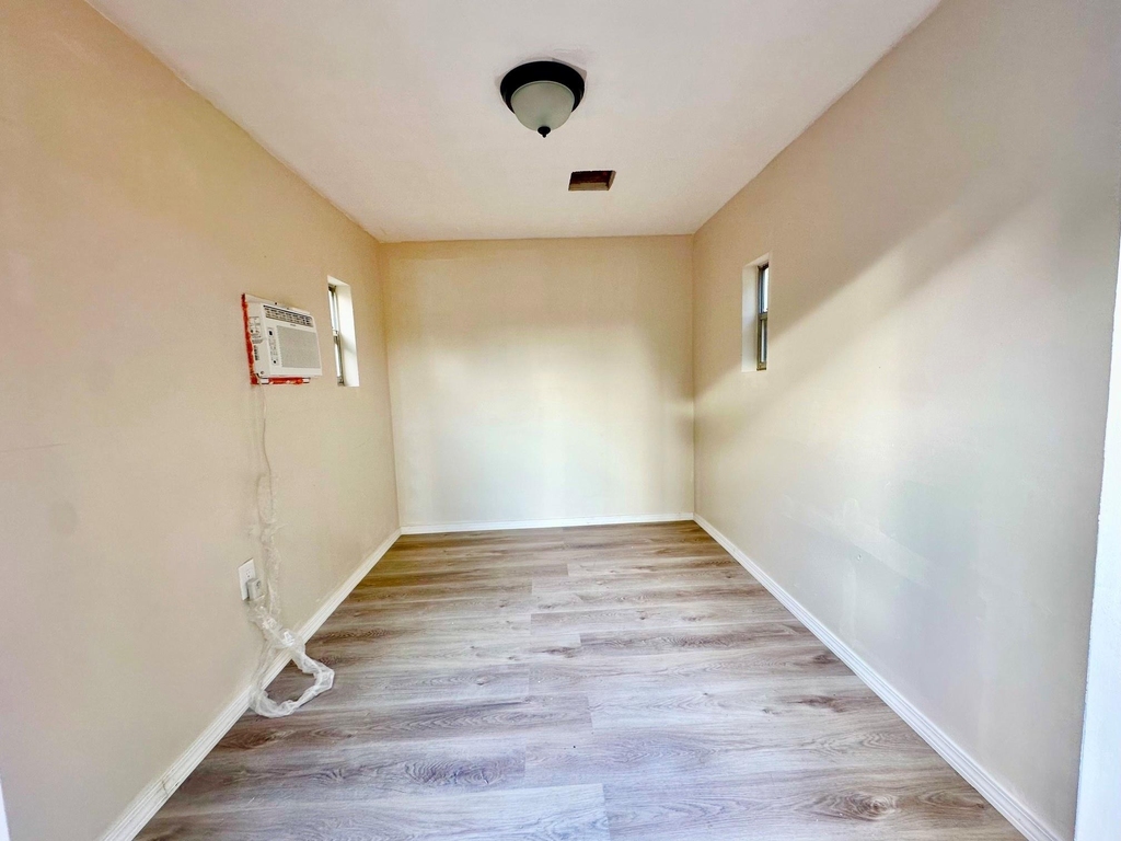 19422 Borders Drive - Photo 12
