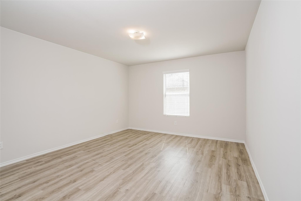 4915 Sweet Chestnut Lane - Photo 10