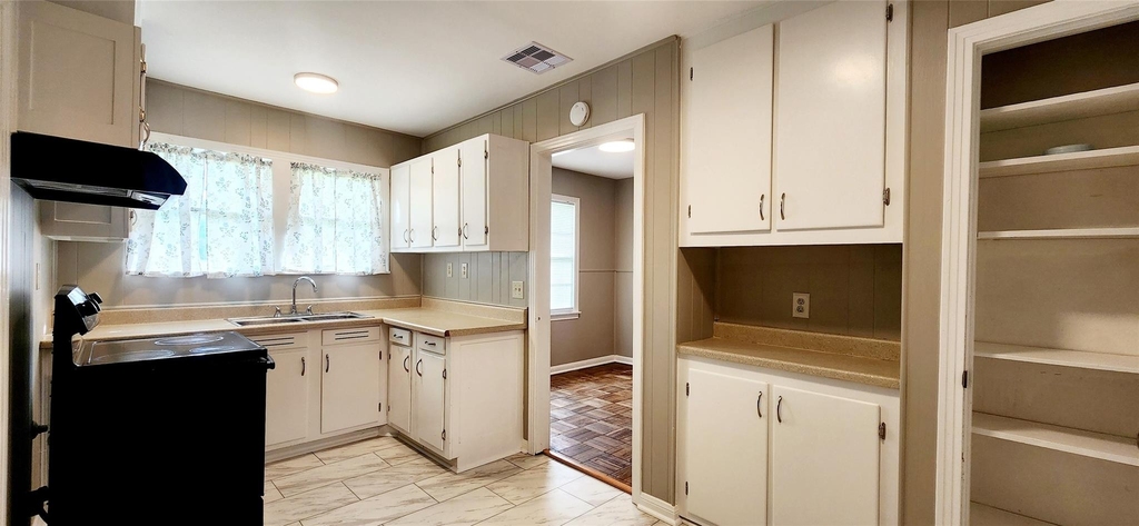 113 Laurel Street - Photo 9