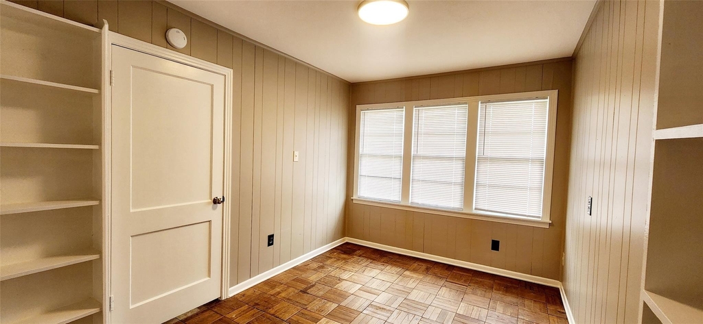 113 Laurel Street - Photo 6