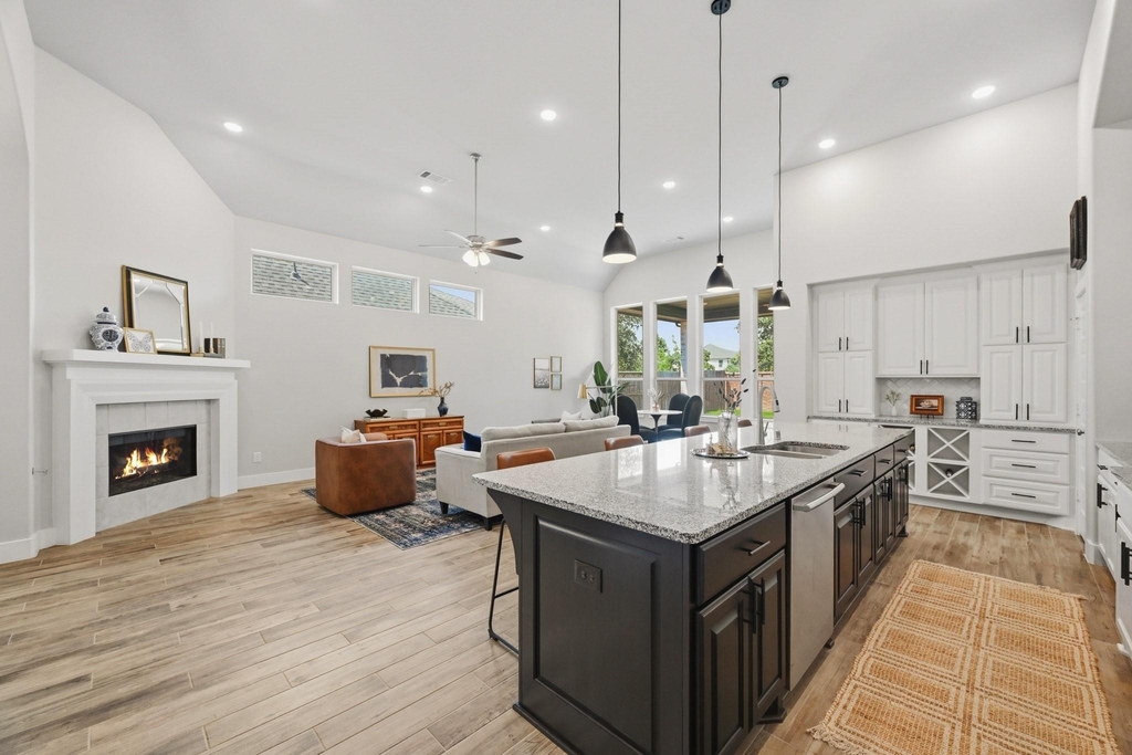 2714 Coastal Trail - Photo 7
