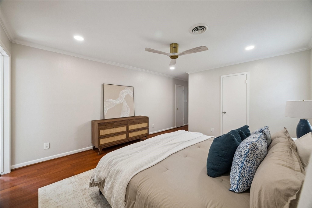 9777 Larston Street - Photo 12