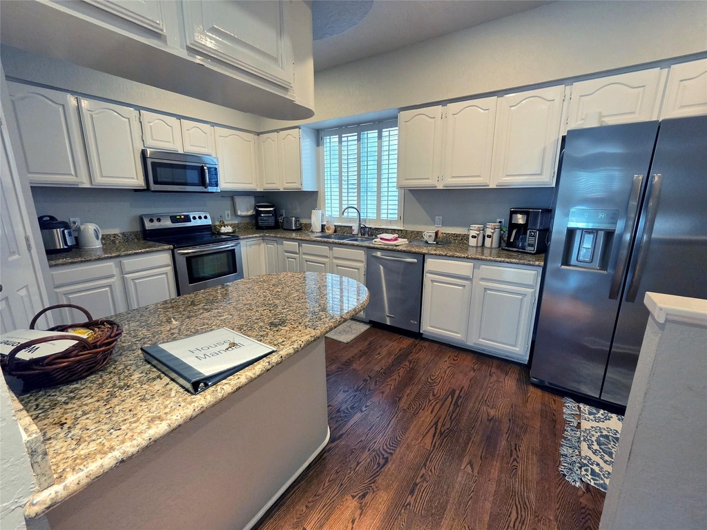 4509 Hazard Street - Photo 7