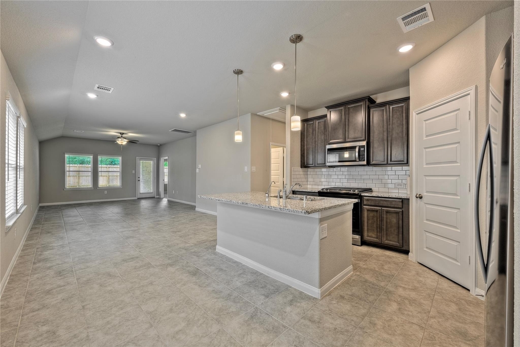 17502 Rosette Grass Drive - Photo 5