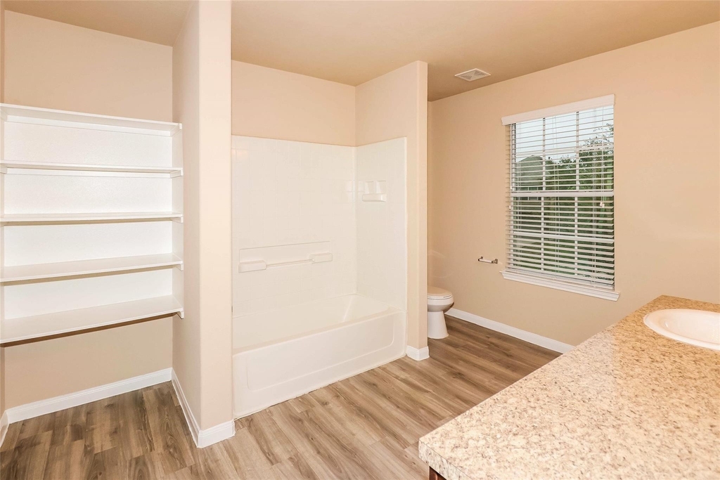 18926 Brescia Lane - Photo 10