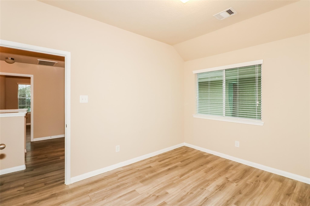 18926 Brescia Lane - Photo 6