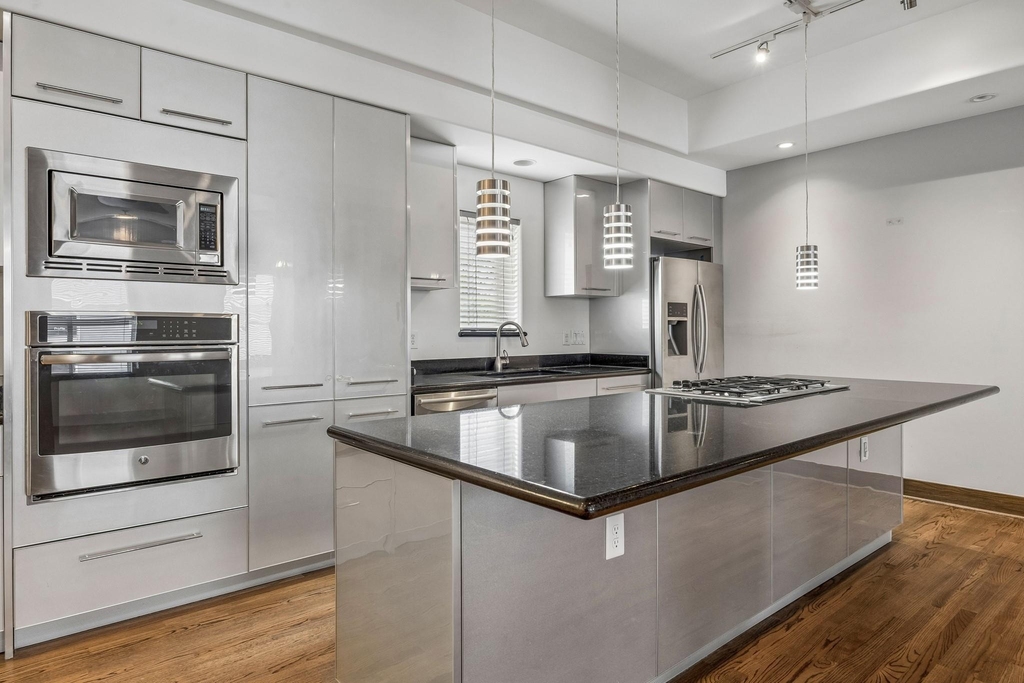 1820 Prospect Street - Photo 5