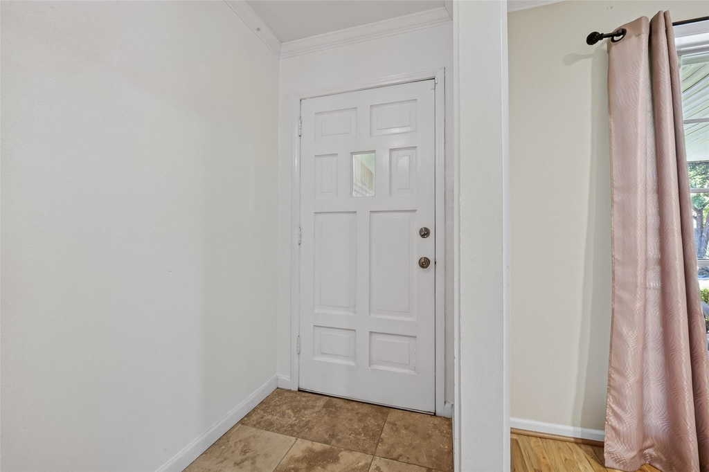 5310 Indigo Street - Photo 6
