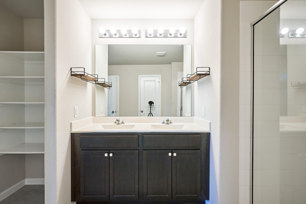 29503 Patricias Way - Photo 19