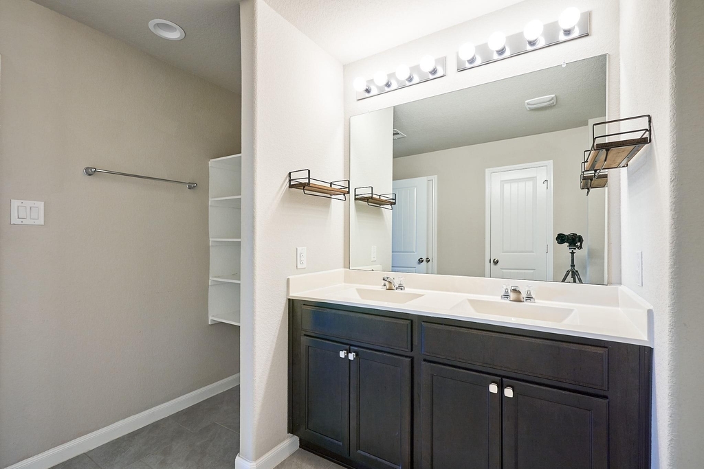 29503 Patricias Way - Photo 20