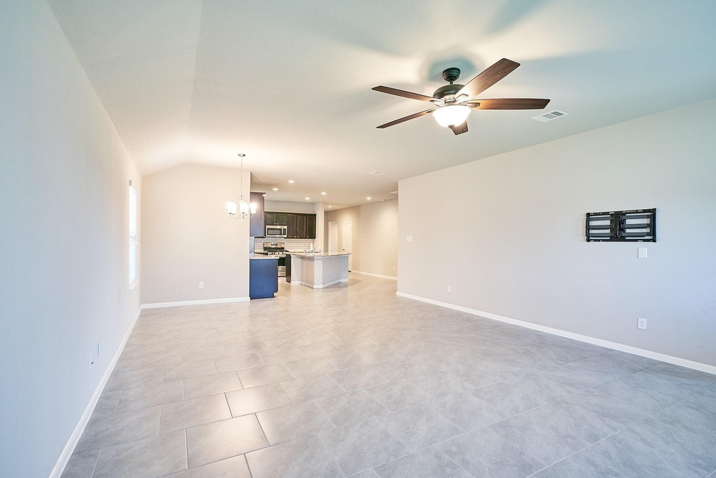 29503 Patricias Way - Photo 3