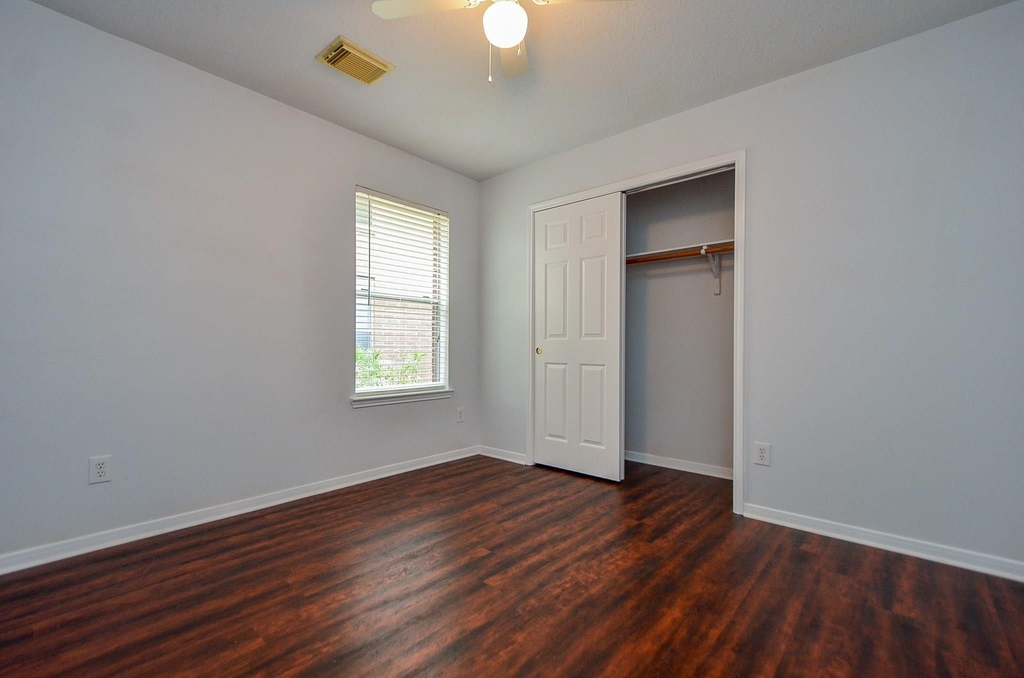 14410 Pelican Marsh Drive - Photo 26