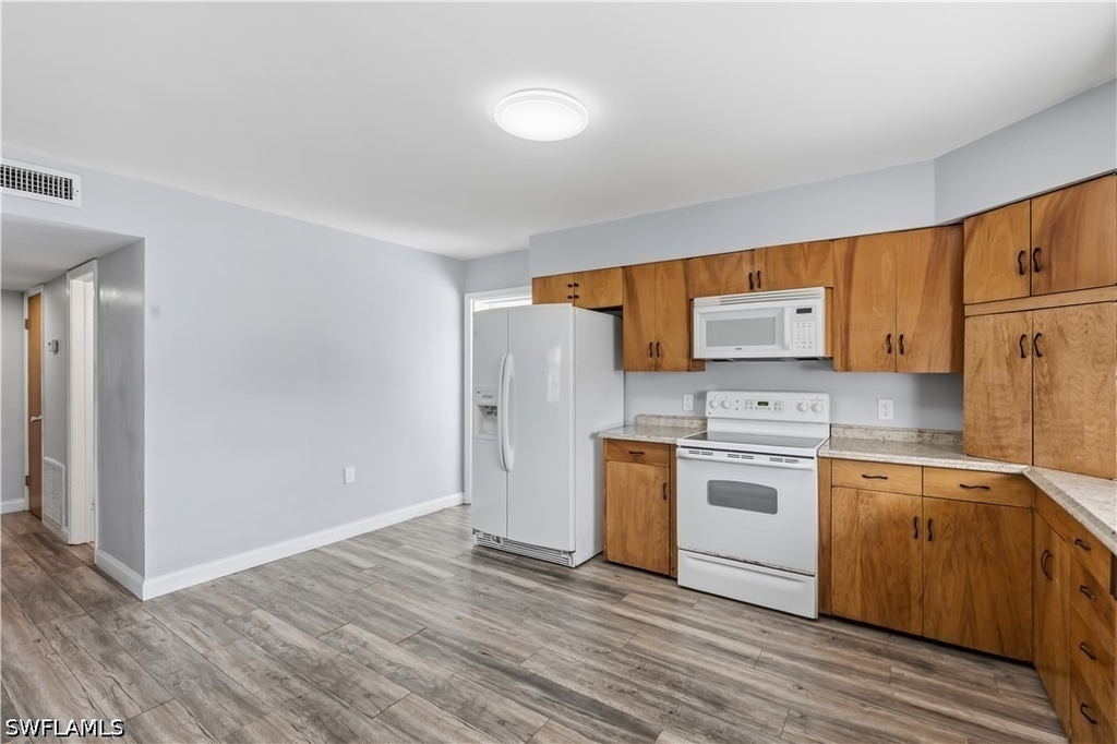 4220 Deleon Street - Photo 22