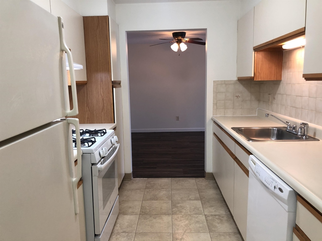 383 Huse - Photo 11