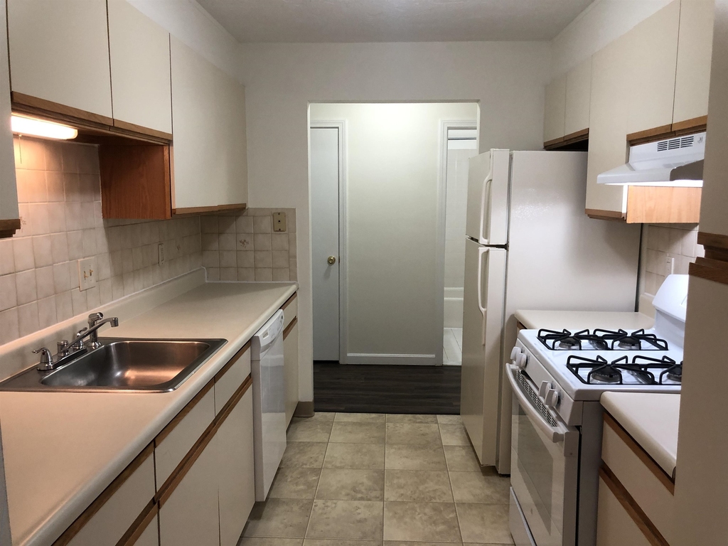 383 Huse - Photo 10