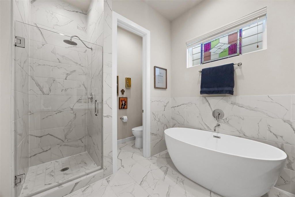 2323 Warhol Way - Photo 19