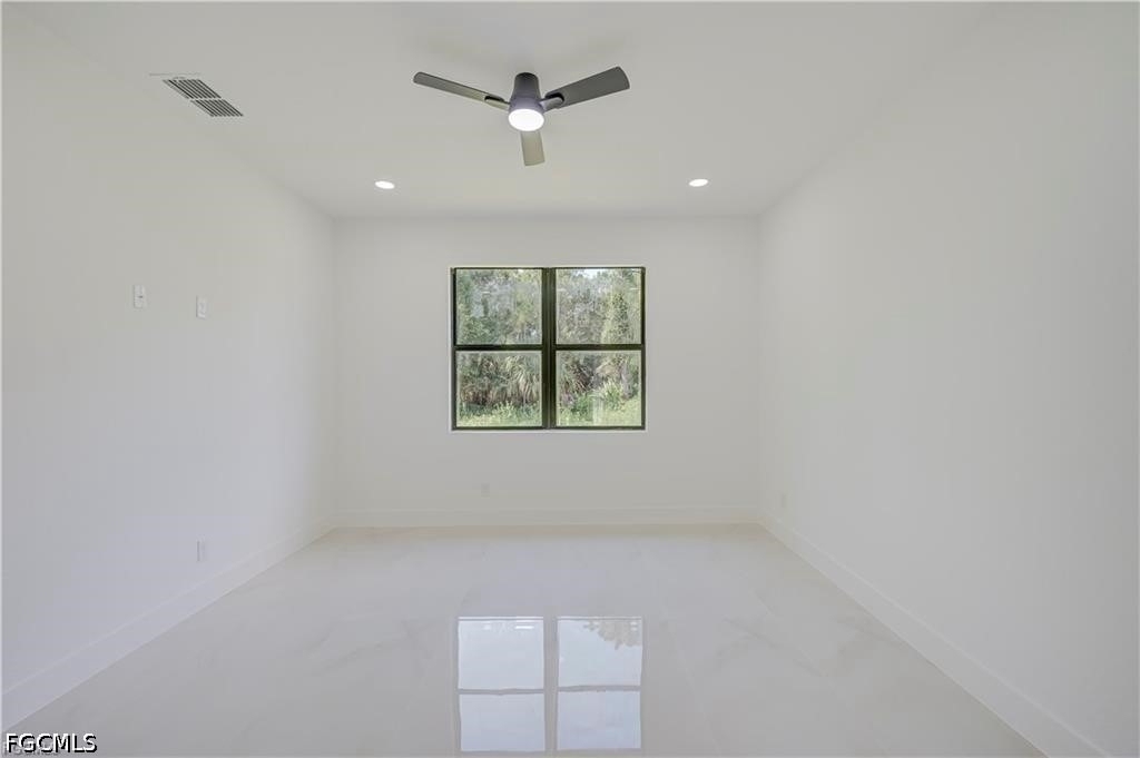 3213 51st Street W - Photo 10