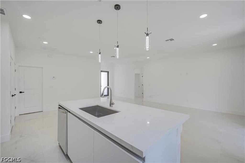 3213 51st Street W - Photo 6