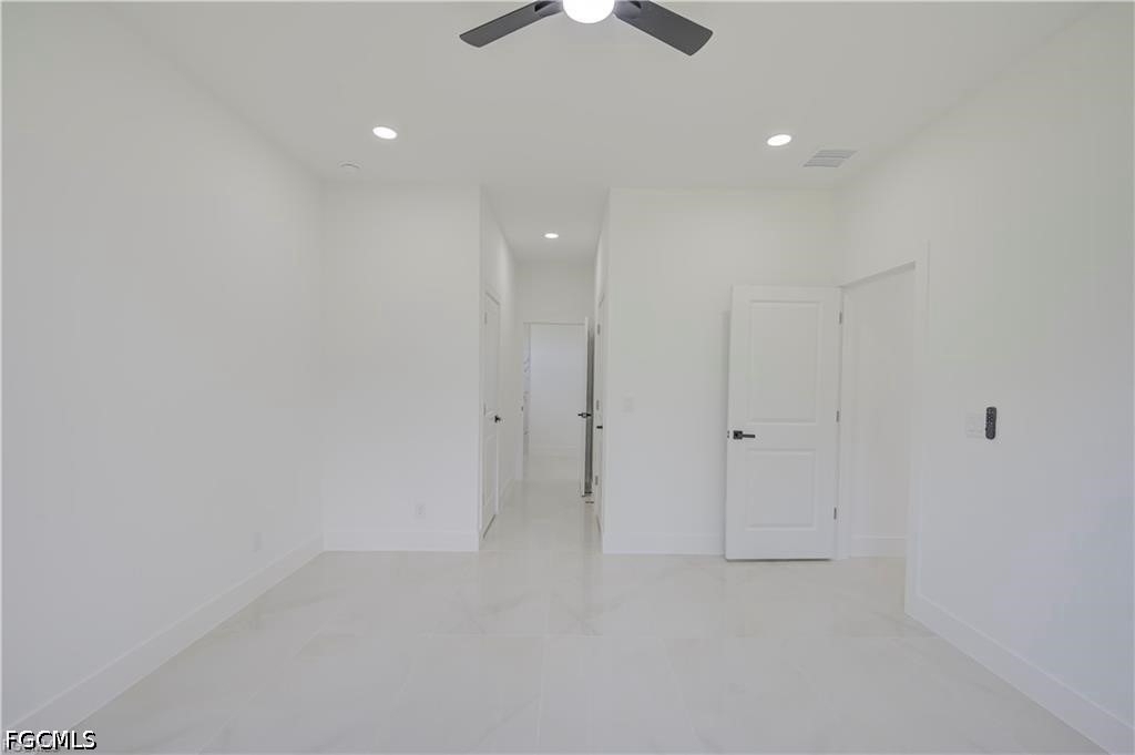 3213 51st Street W - Photo 11