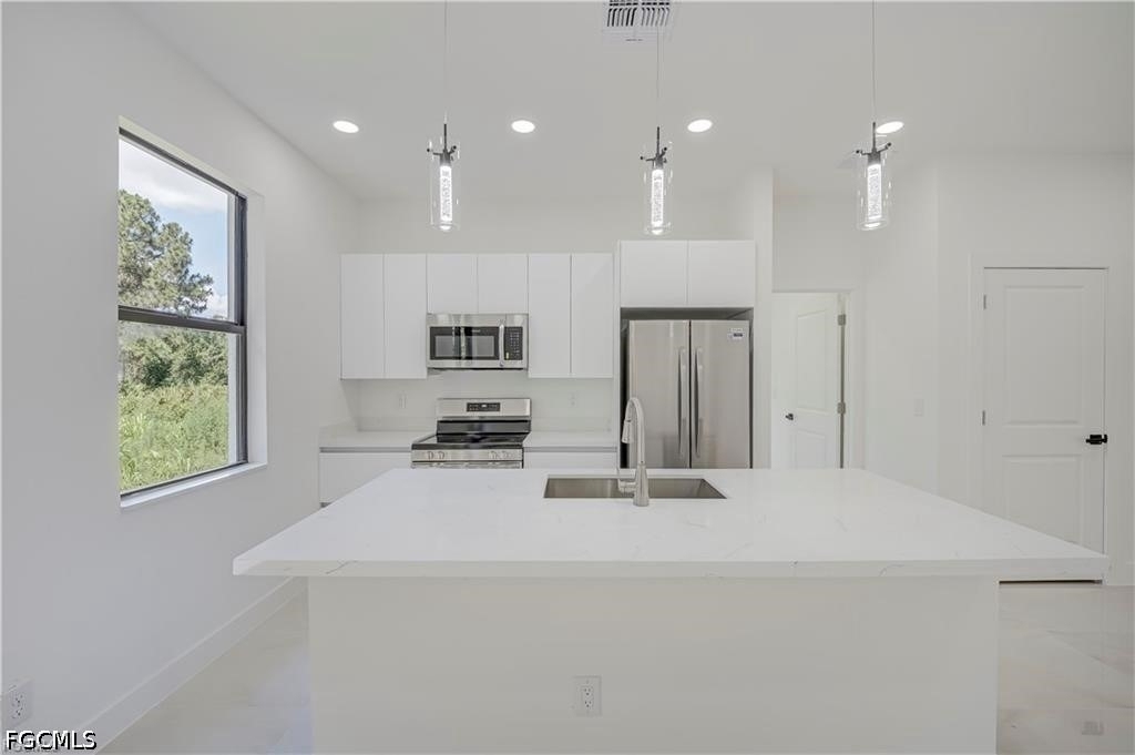 3213 51st Street W - Photo 5