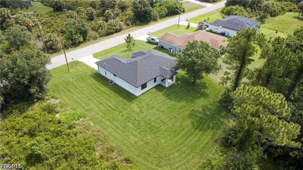 3213 51st Street W - Photo 21