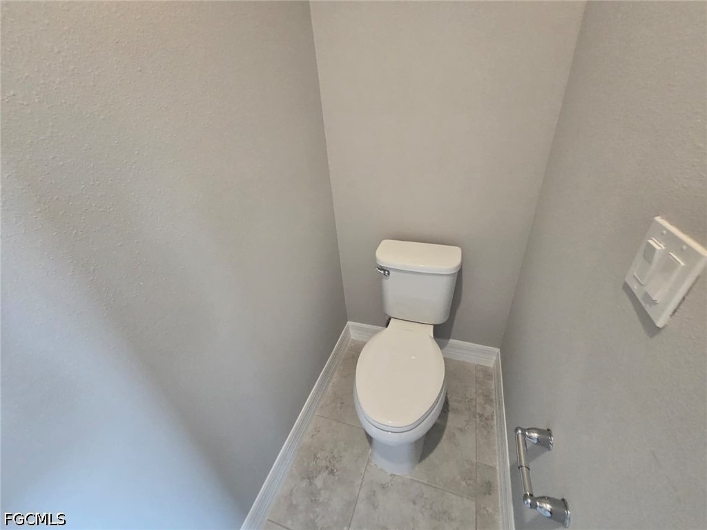 1021 Alcalde Street E - Photo 16