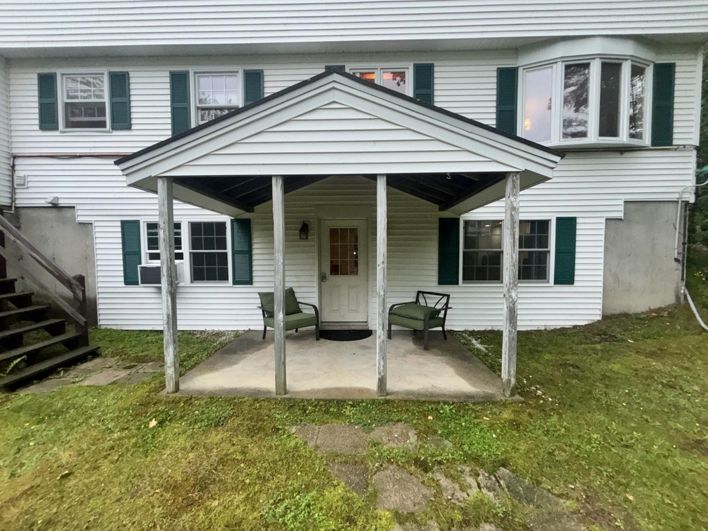 258 Redding - Photo 3