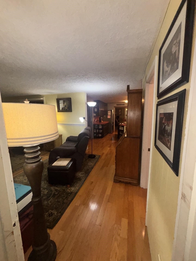 258 Redding - Photo 16