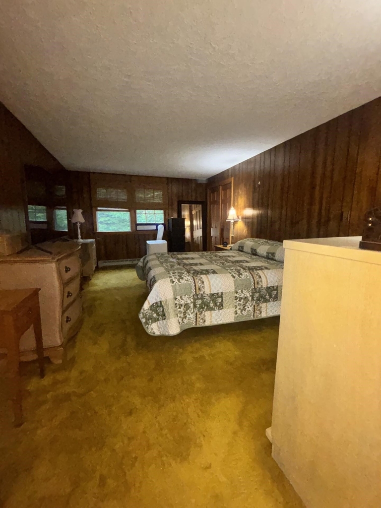 258 Redding - Photo 32