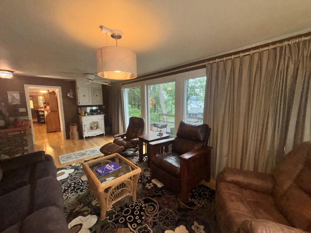 258 Redding - Photo 7
