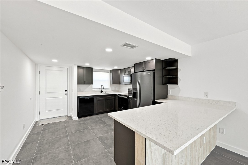 16881 Davis Road - Photo 9