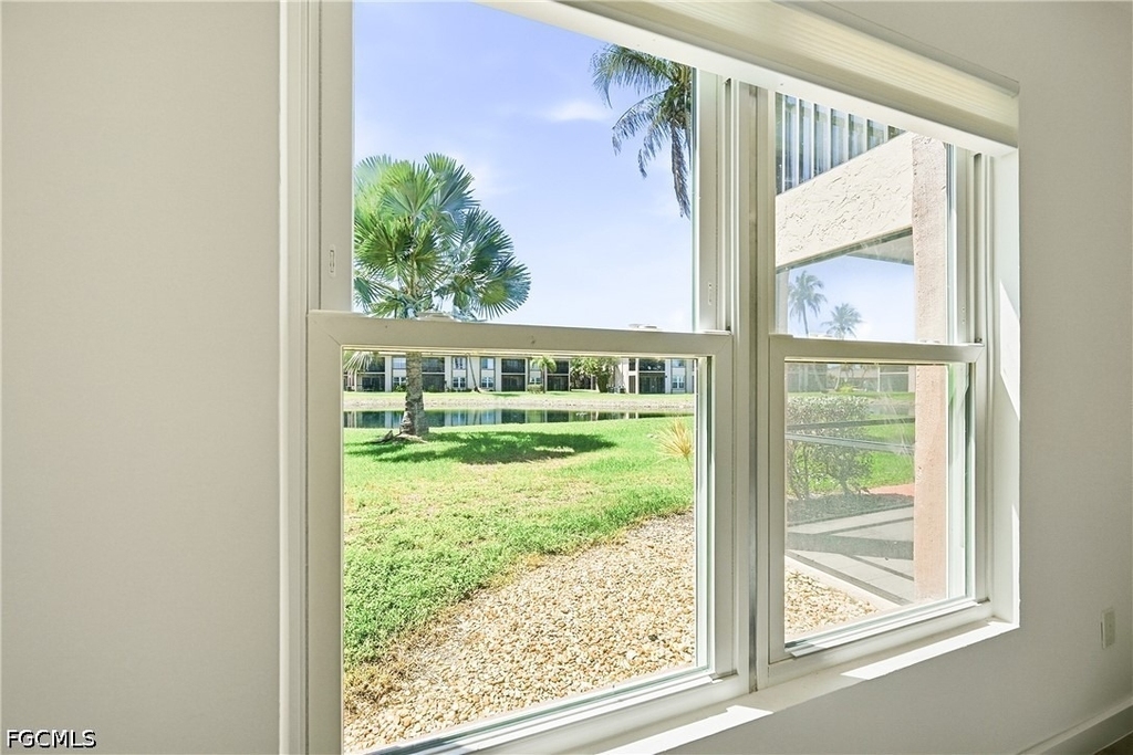 16881 Davis Road - Photo 15