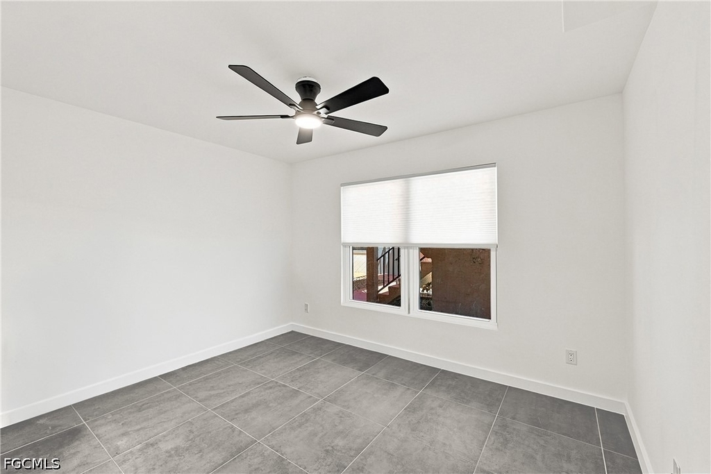 16881 Davis Road - Photo 20