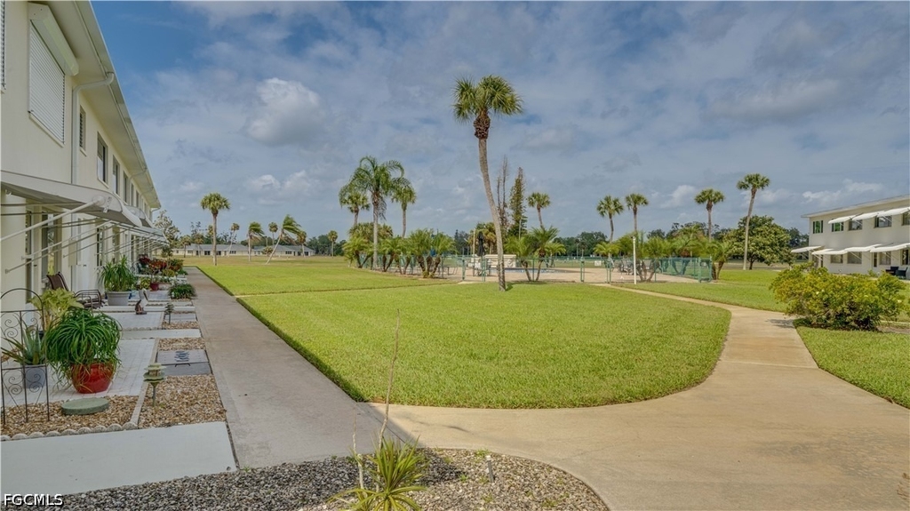 357 Joel Boulevard - Photo 7
