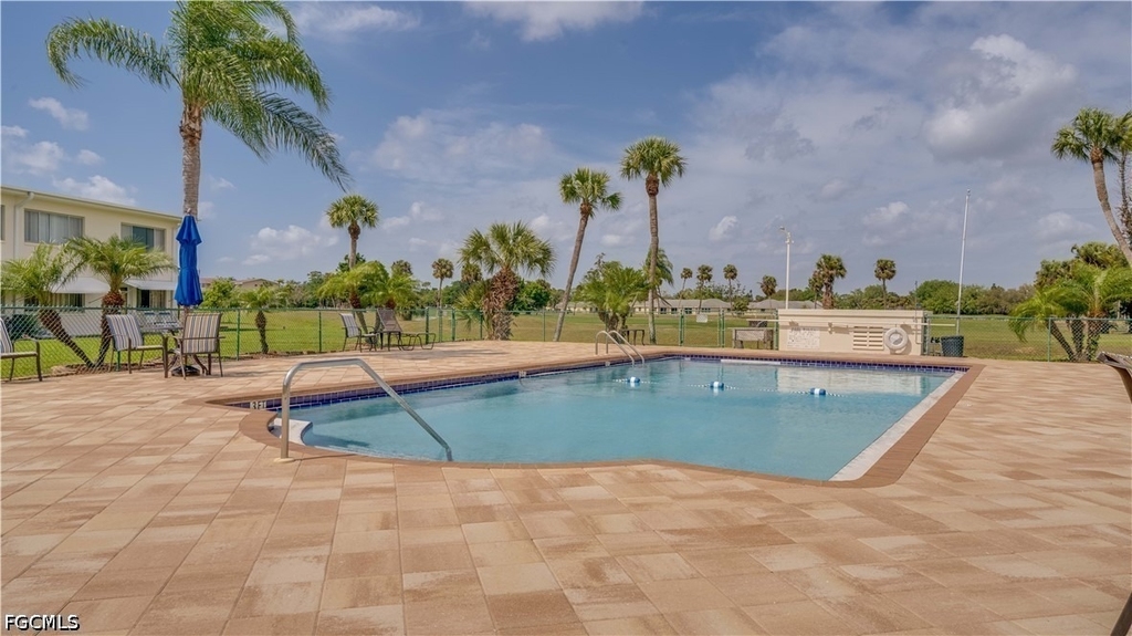 357 Joel Boulevard - Photo 8